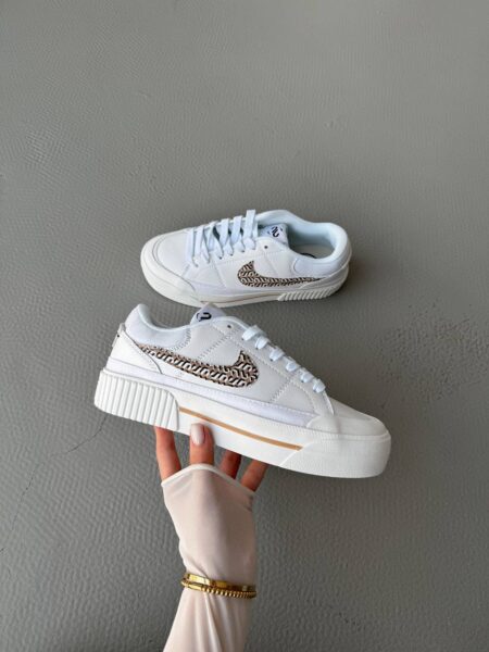 Nike Court Legacy Beige