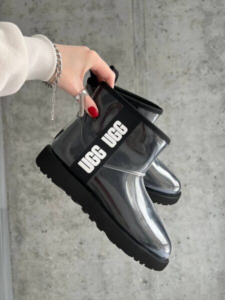 UGG Classic Clear