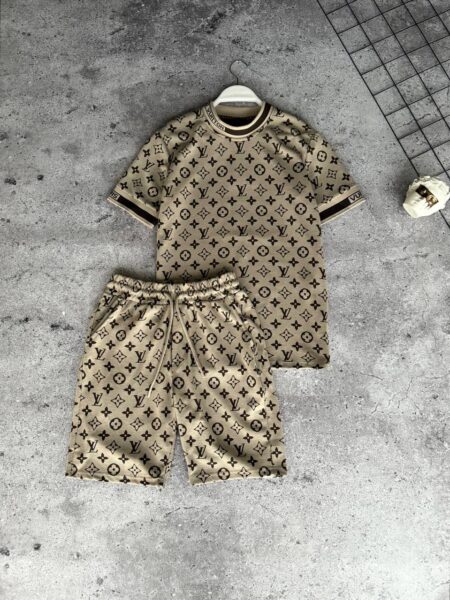 Спортивний літній костюм Louis Vuitton