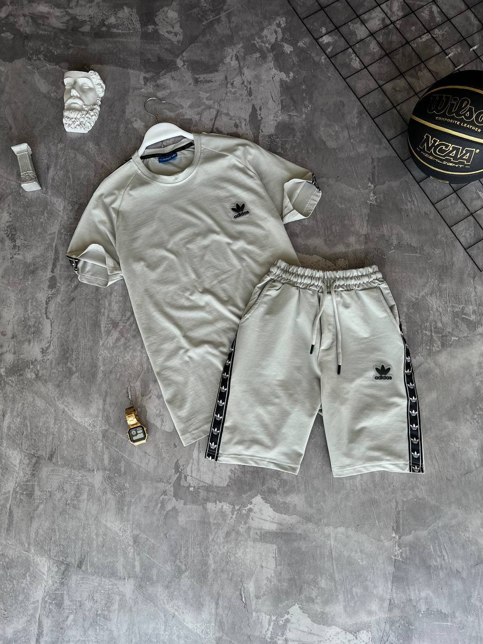 Спортивний літній костюм Adidas
