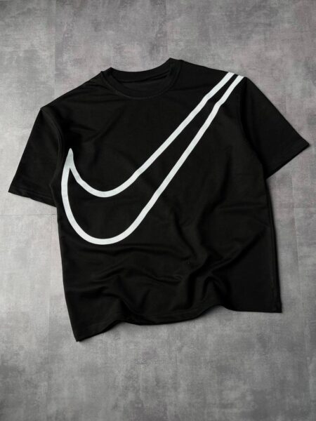 Футболка Nike