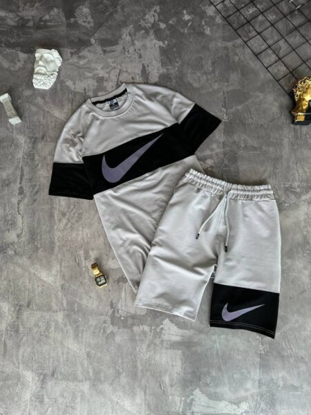 Спортивний літній костюм Nike