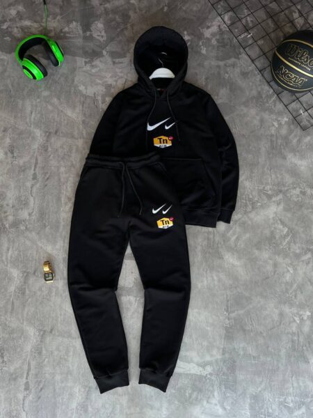Костюм спортивний Nike