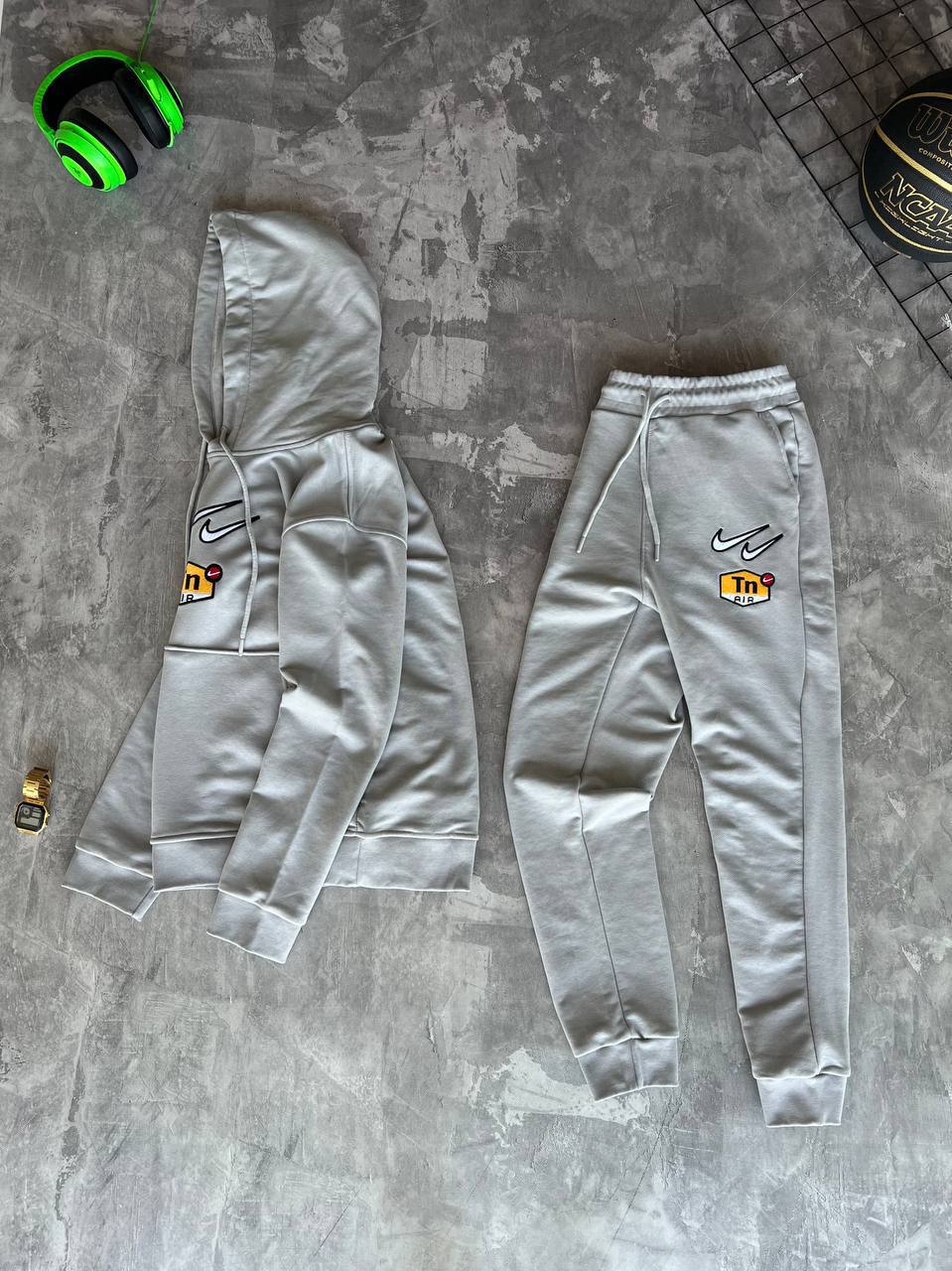 Костюм спортивний Nike - Зображення 4