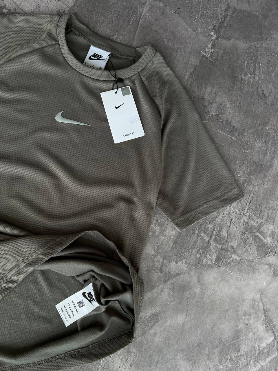 Футболка Nike - Зображення 3