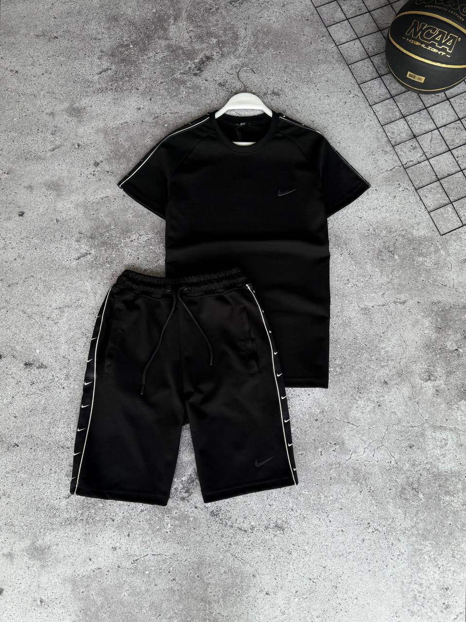 Спортивний літній костюм Nike