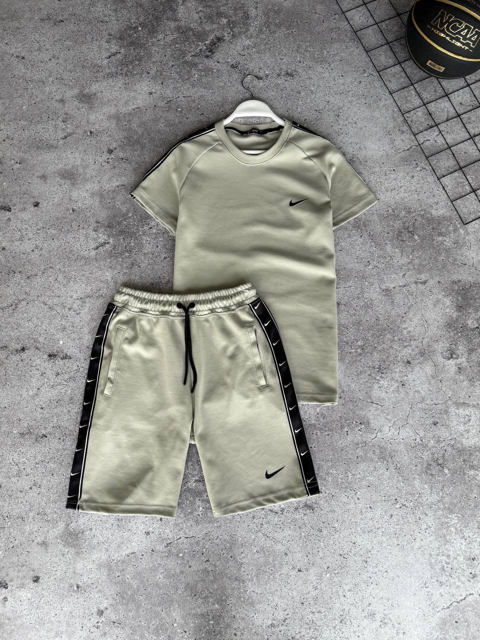Спортивний літній костюм Nike