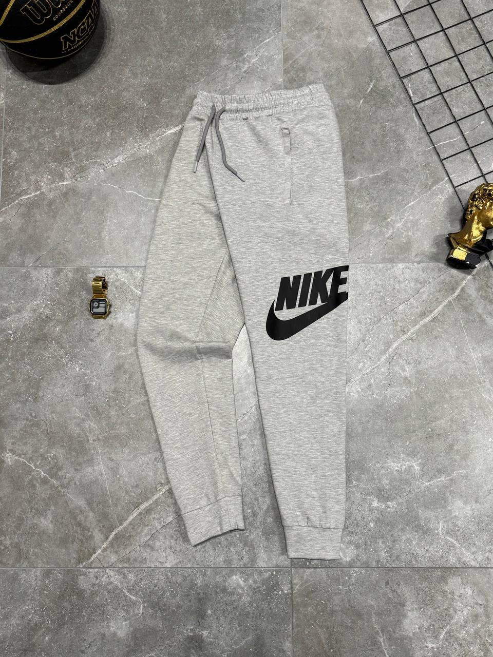Спортивні штани Nike - Зображення 2