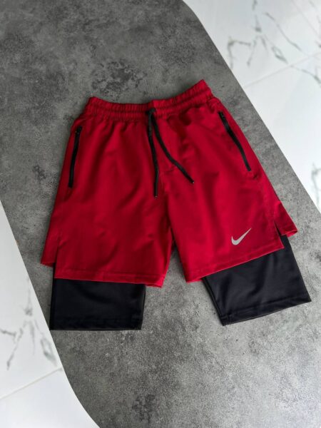 Шорти Nike