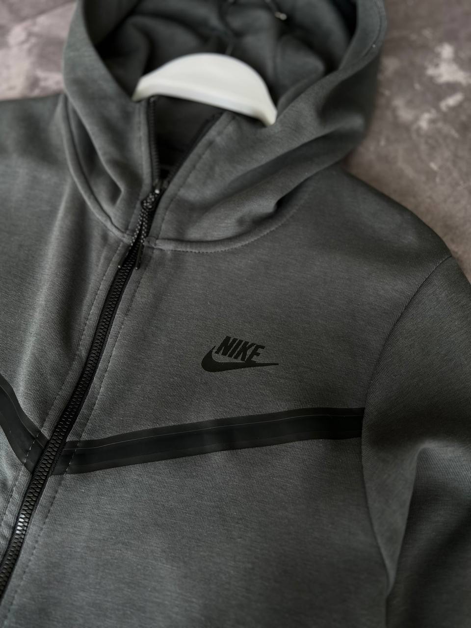 Костюм спортивний Nike - Зображення 6