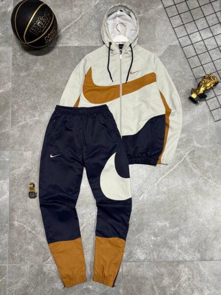 Костюм спортивний Nike