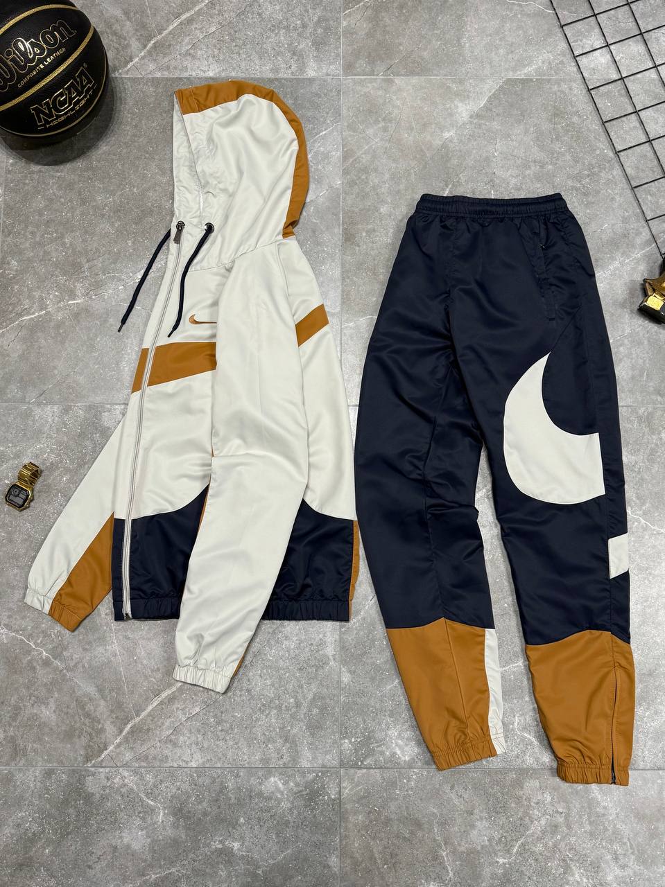 Костюм спортивний Nike - Зображення 2