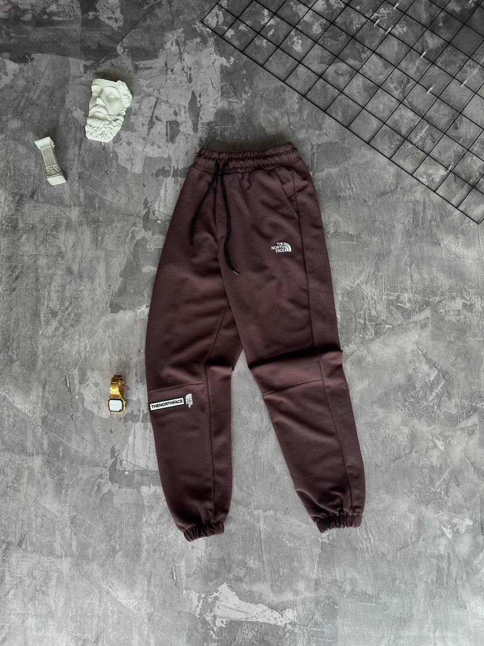Спортивні штани The North Face - Зображення 2