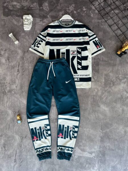 Костюм спортивний Nike