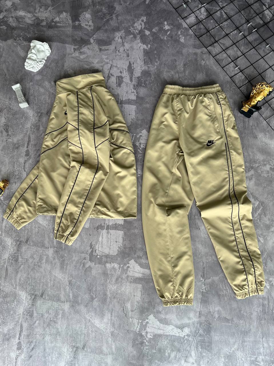 Костюм спортивний Nike - Зображення 2