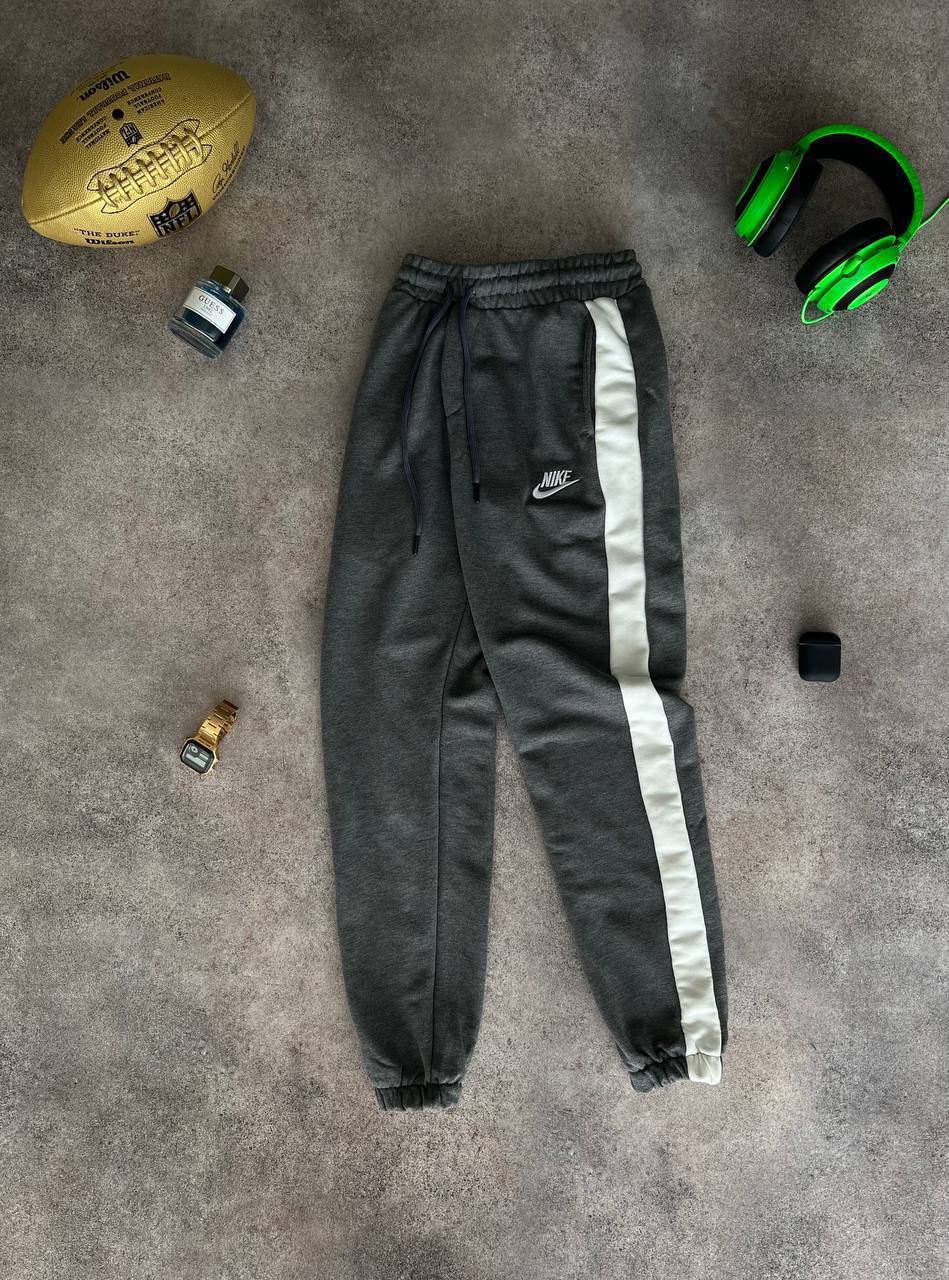 Спортивні штани Nike - Зображення 2