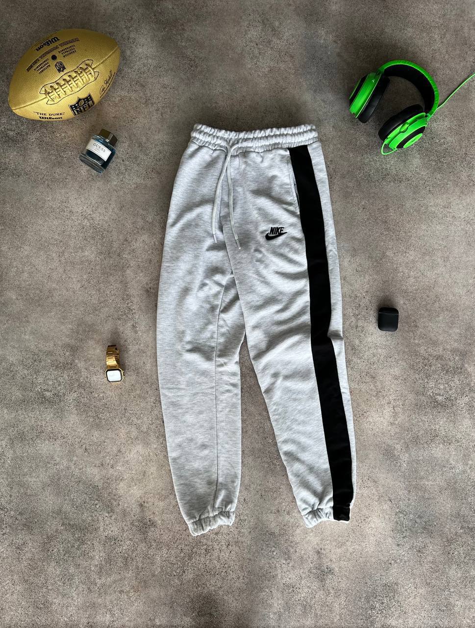 Спортивні штани Nike - Зображення 2