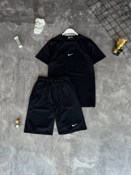 Спортивний літній костюм Nike