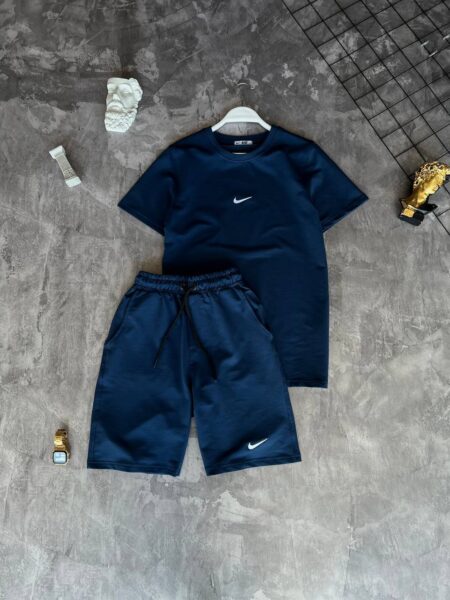Спортивний літній костюм Nike