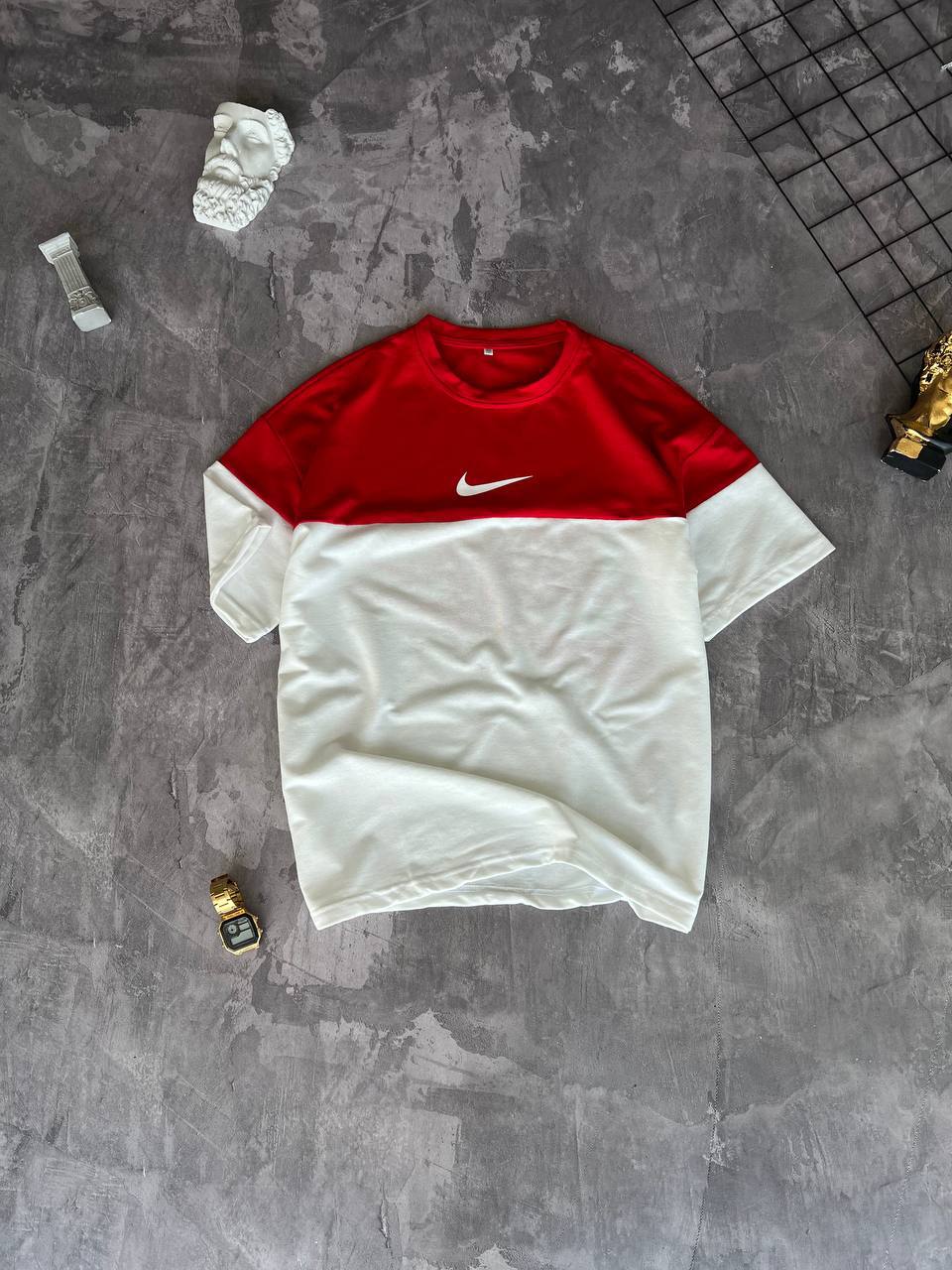 Футболка Nike