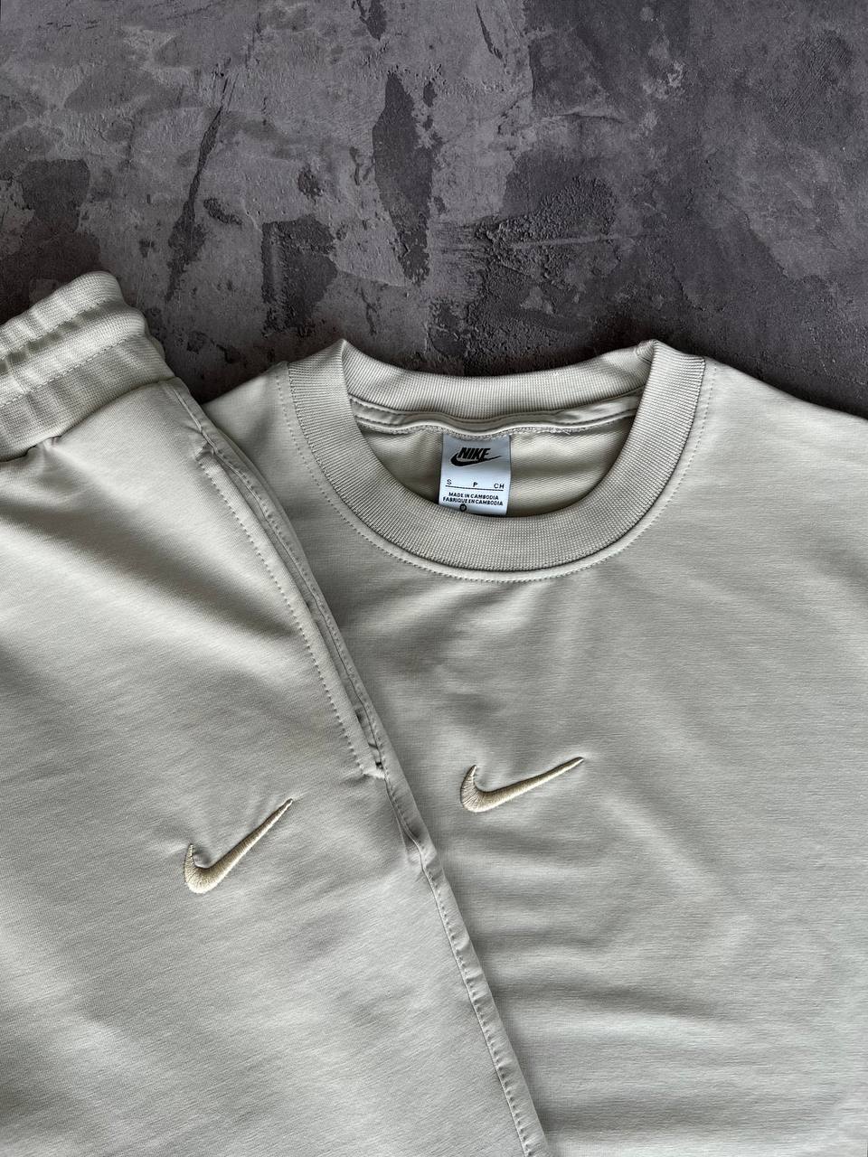 Костюм спортивний Nike - Зображення 5