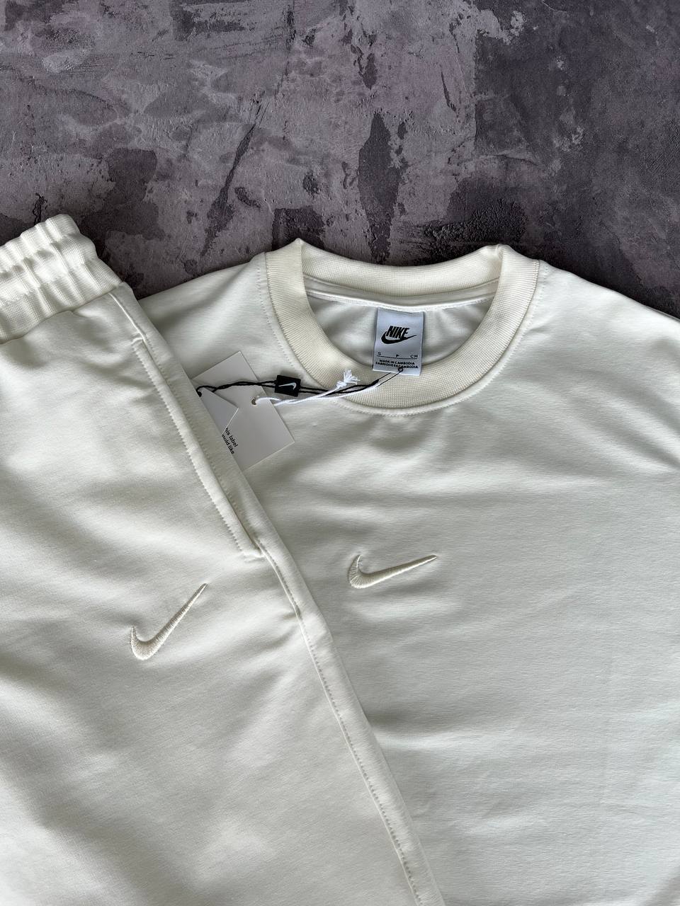 Костюм спортивний Nike - Зображення 5