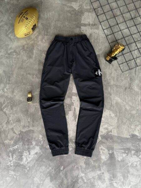Спортивні штани Calvin Klein