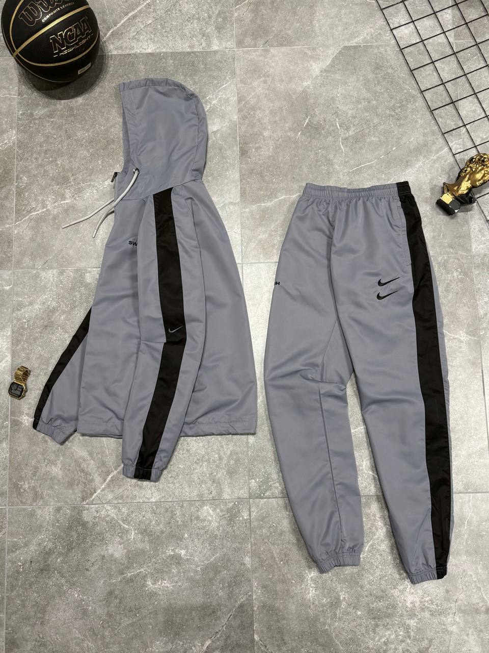 Костюм спортивний Nike - Зображення 4
