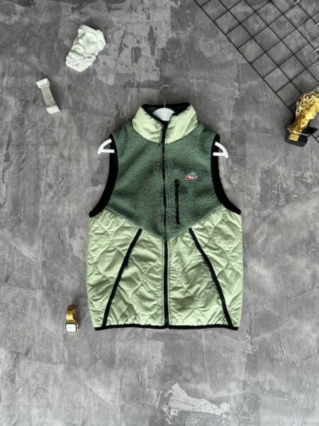 Жилетка Nike