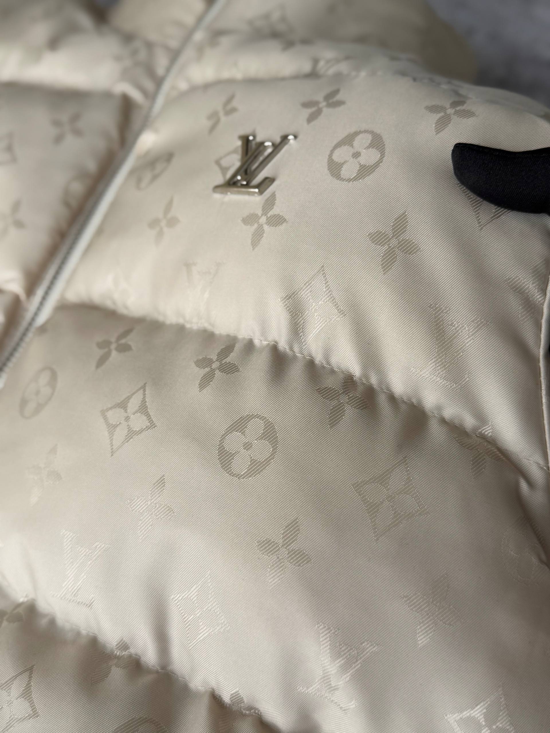 Жилетка Louis Vuitton - Зображення 4