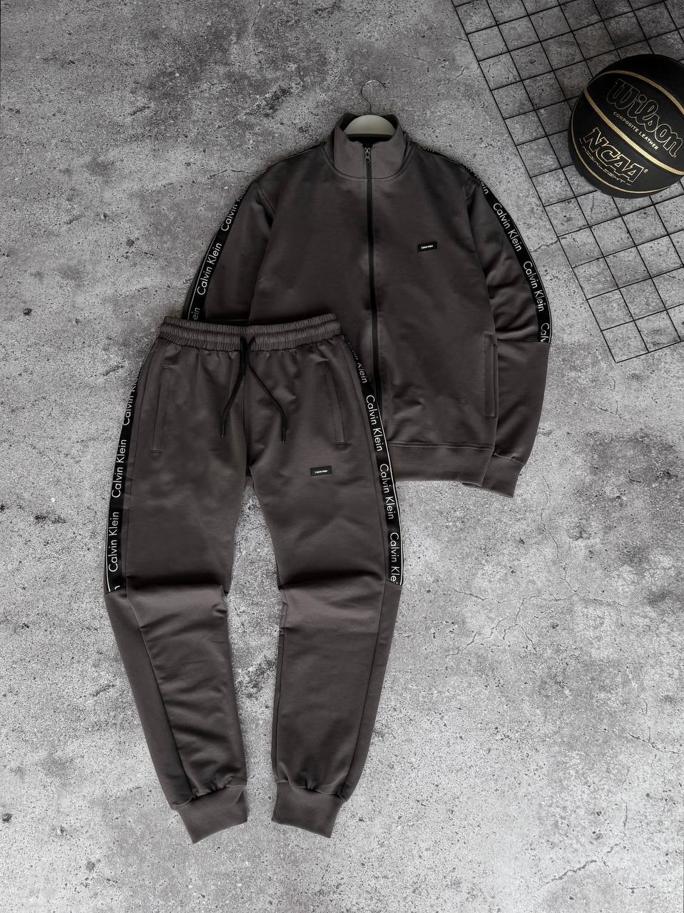 Костюм спортивний Calvin Klein