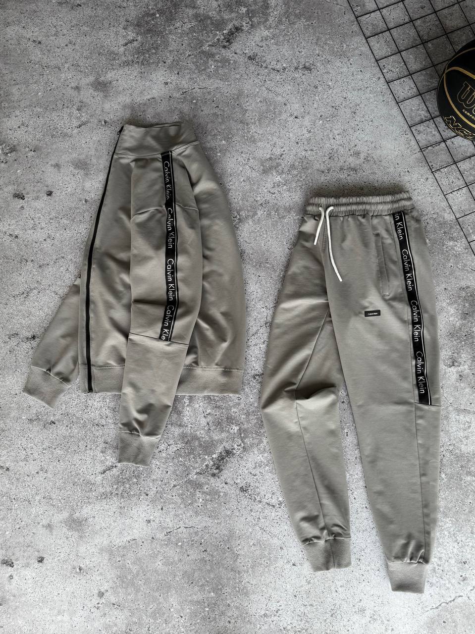 Костюм спортивний Calvin Klein - Зображення 3