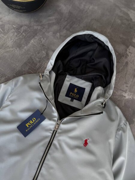 Вітрівка Polo
