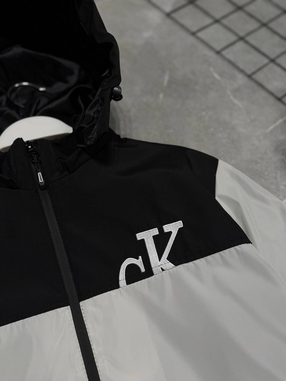 Вітрівка Calvin Klein - Зображення 2